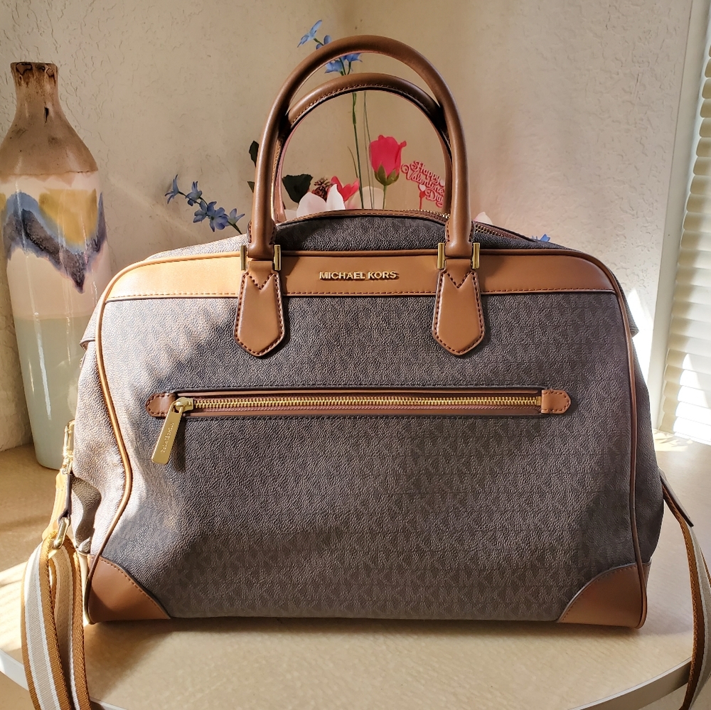 Michael Kors Weekender